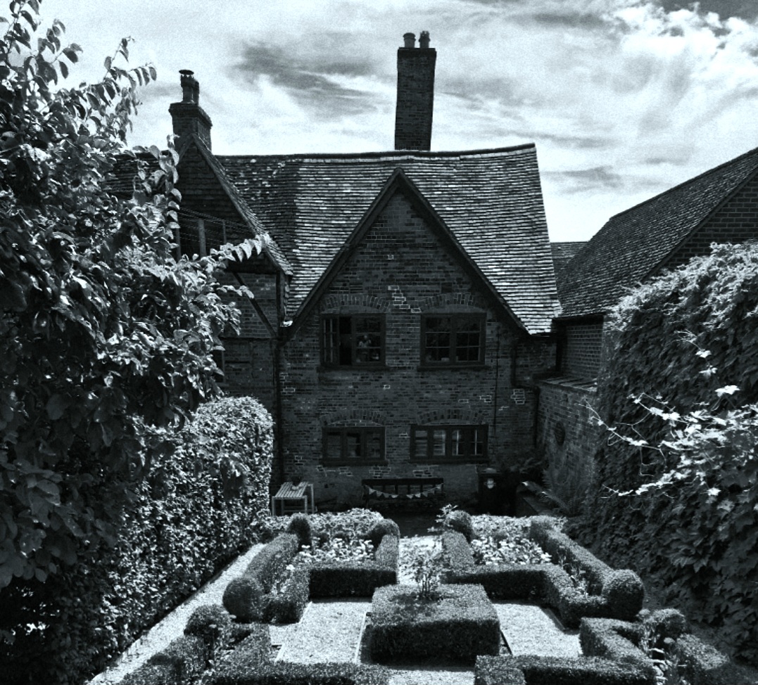Merchants House Ghost Hunt Marlborough Wiltshire Thumbnail Image